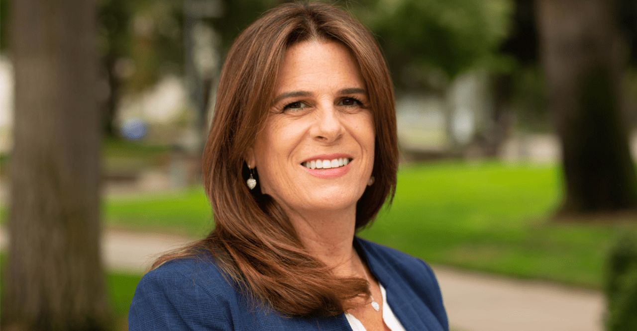 Dr. Jennifer Vega La Serna
